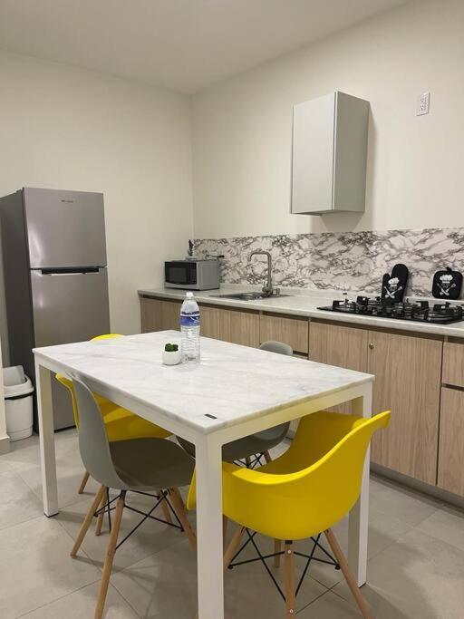 Estilo Y Comodidad En Monterrey Apartment Ngoại thất bức ảnh